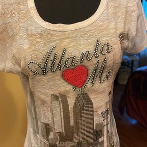 Atlanta t shirt size xl